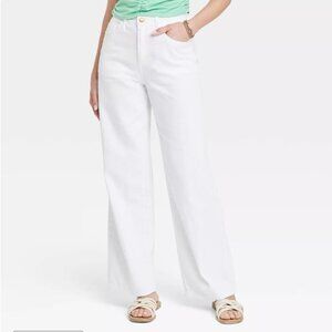 NWT!‎ Cello Women Jeans 3/ 26" Classic White Dad Jeans Single Cuff High Rise